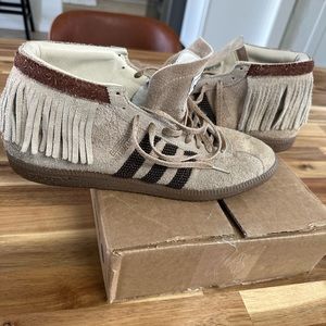 Adidas men’s suede shoes size 12 1/2